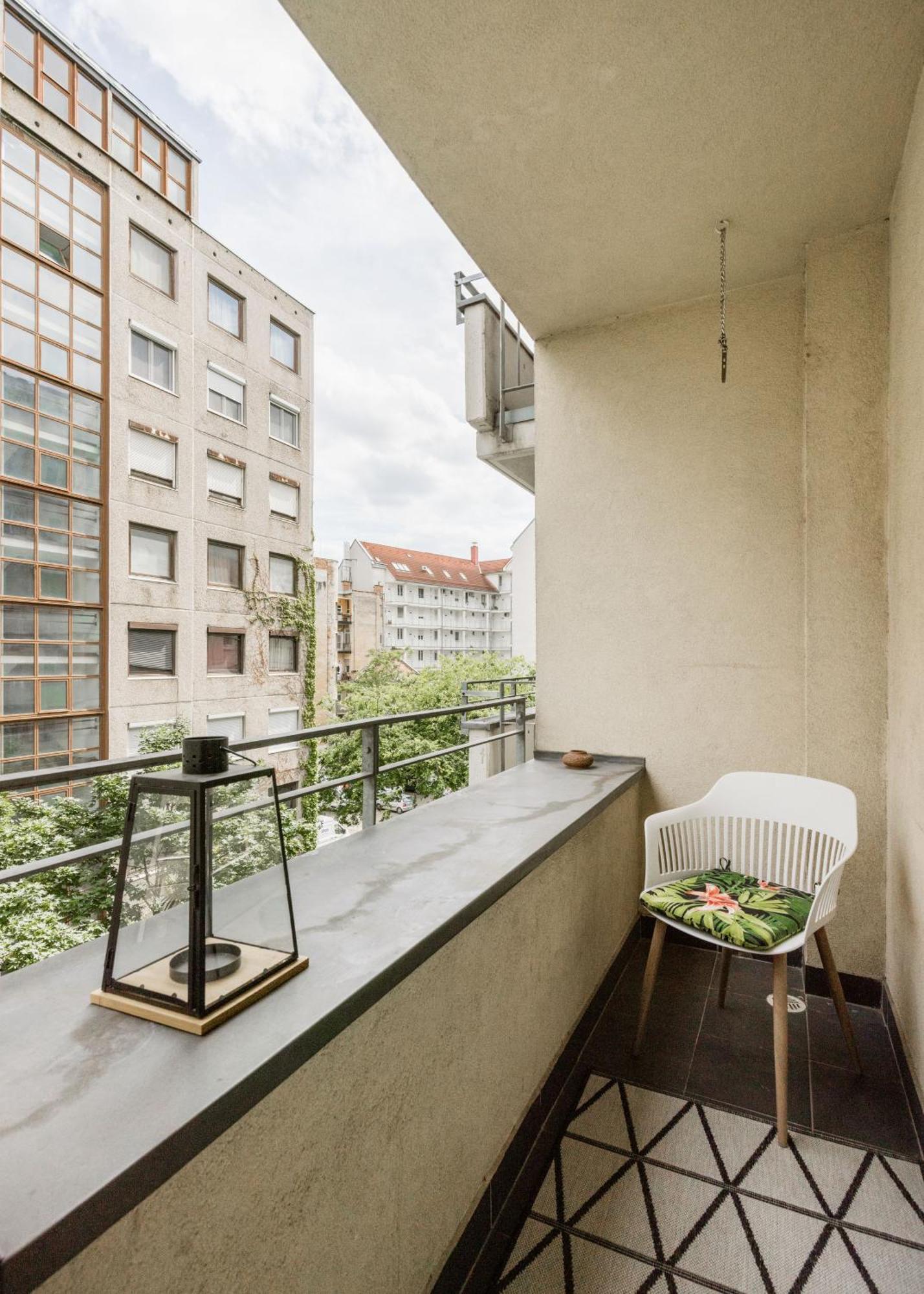 Modern Two-Bedroom Apartment With Free Parking Budapest Eksteriør bilde